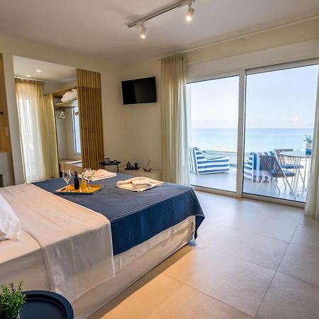 La Mer Bleue Boutique Suite ヴラハティ エクステリア 写真